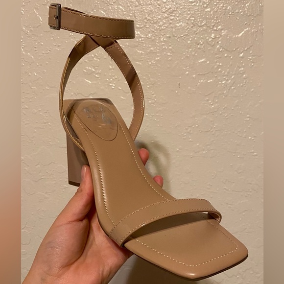 Mix No. 6 Triangle heel - Picture 5 of 5